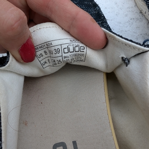 Hey Dude Womens Wendy Sox sz 8 Blue GUC - Picture 3 of 6